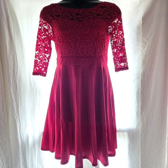 Beautiful Red Dress NWT - Picture 12 of 12